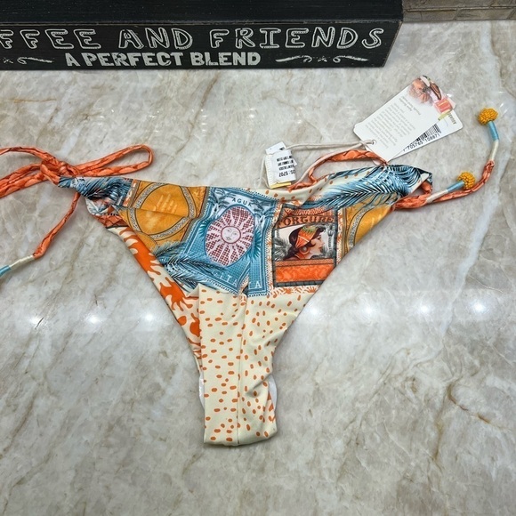 Agua Bendita Tammy Arabella Bikini Bottoms - Picture 9 of 12